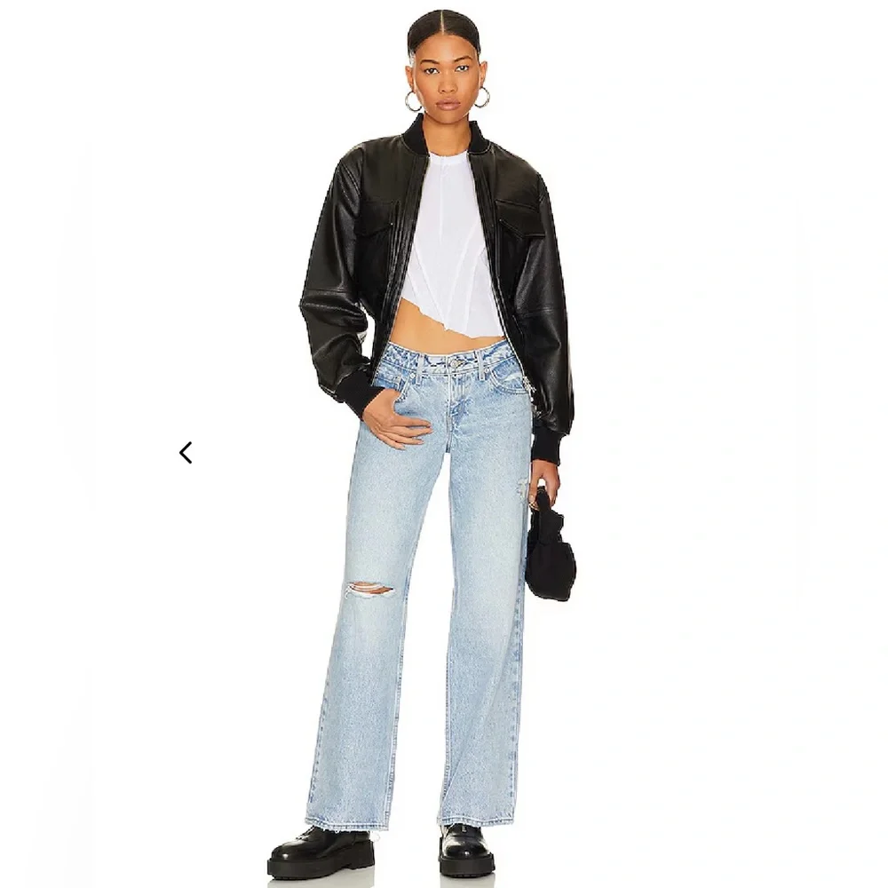 Levi’s Low Loose Straight Jeans - Picture 4 of 6